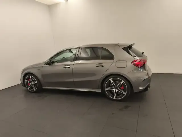 Mercedes-Benz A 45 AMG