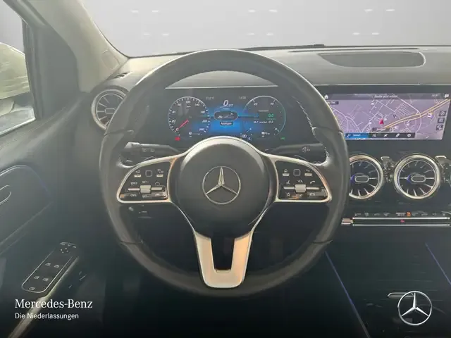 Mercedes-Benz B 250