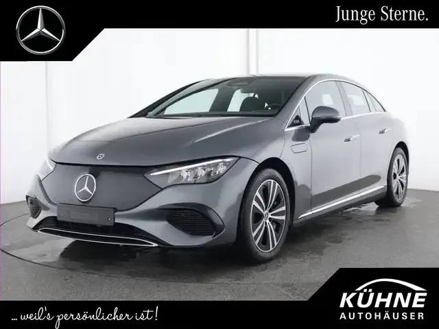 Mercedes-Benz EQE 300