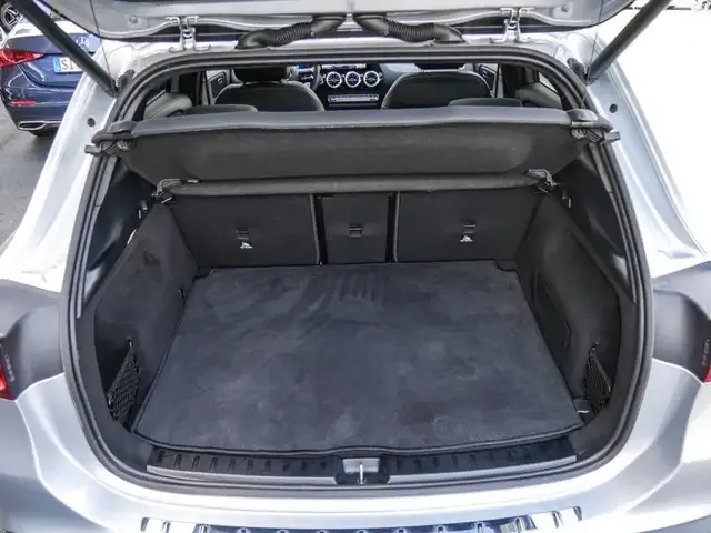 Mercedes-Benz EQA 350