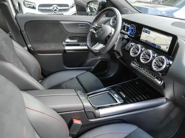 Mercedes-Benz EQA 350