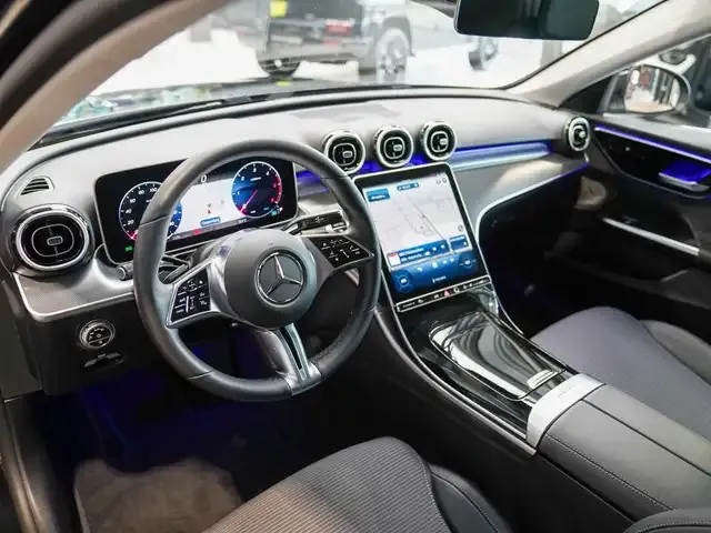 Mercedes-Benz C 220