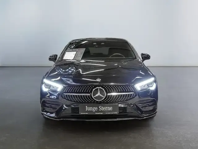 Mercedes-Benz CLA 250
