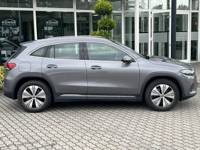 Mercedes-Benz EQA