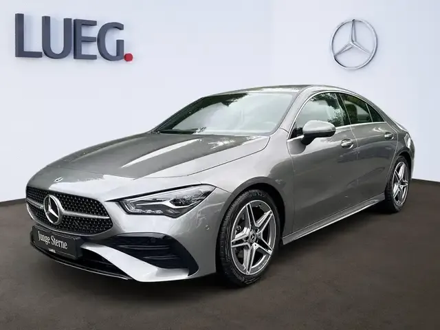 Mercedes-Benz CLA 180
