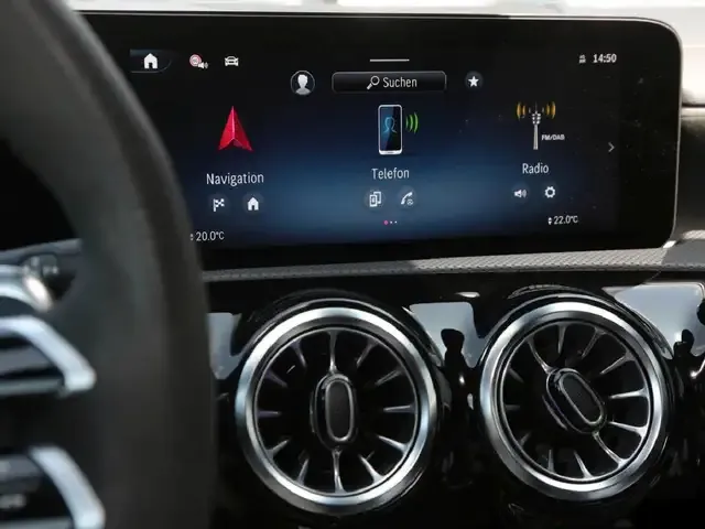 Mercedes-Benz CLA 45 AMG