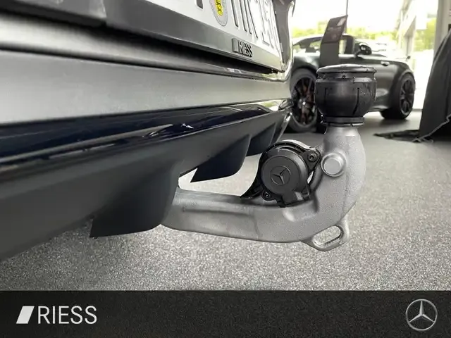 Mercedes-Benz CLA 220