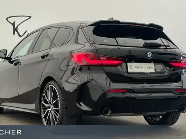 BMW 120