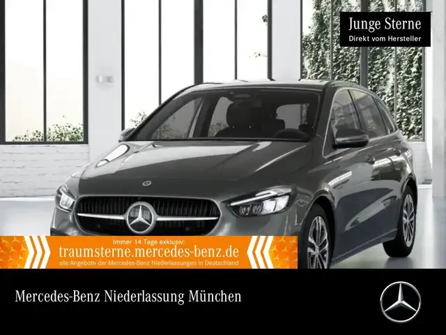 Mercedes-Benz B 180