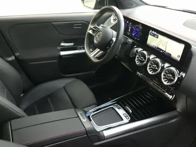 Mercedes-Benz EQA 250