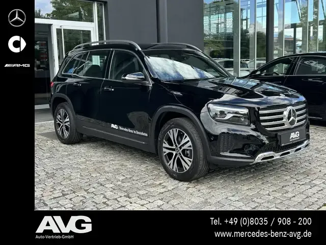 Mercedes-Benz GLB 200