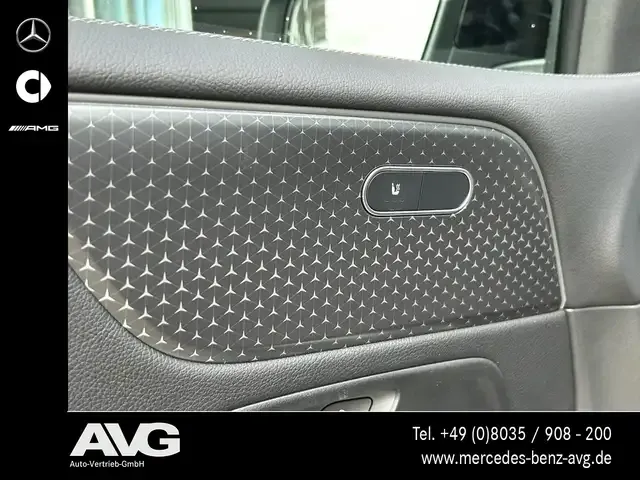 Mercedes-Benz GLB 200