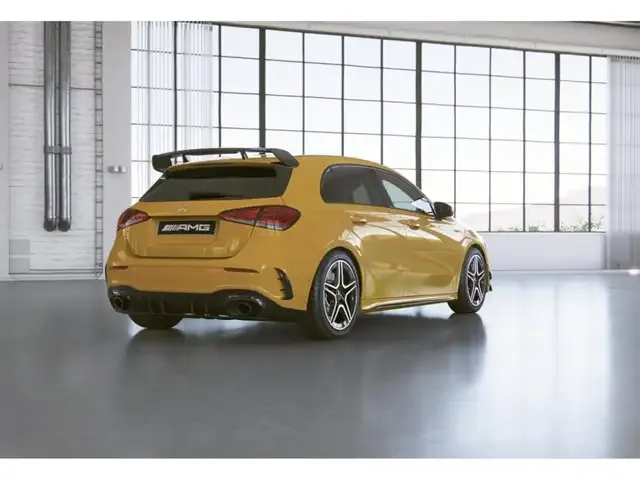 Mercedes-Benz A 35 AMG