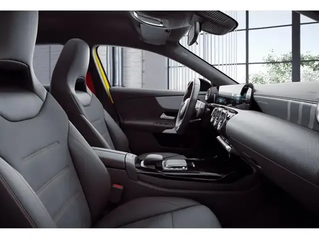 Mercedes-Benz A 35 AMG