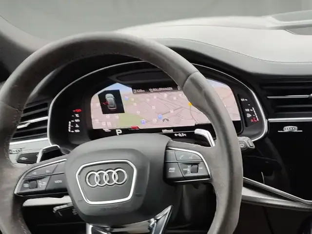 Audi RS Q8