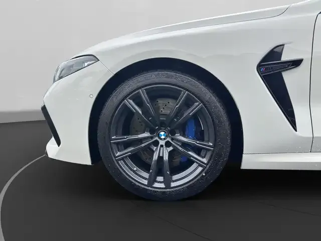 BMW M8