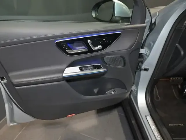 Mercedes-Benz GLC 200