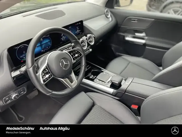 Mercedes-Benz EQA 250