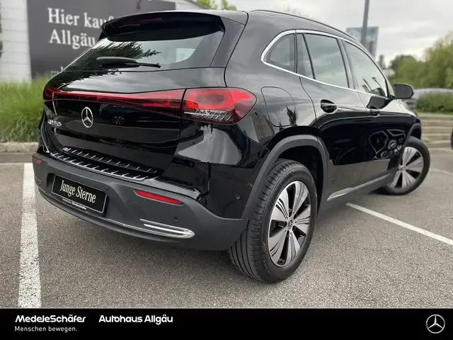 Mercedes-Benz EQA 250