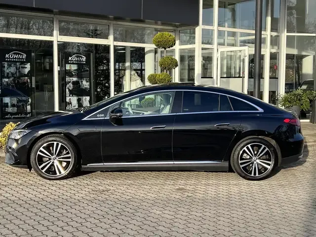 Mercedes-Benz EQE 350