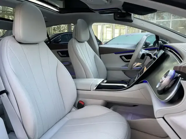 Mercedes-Benz EQE 350