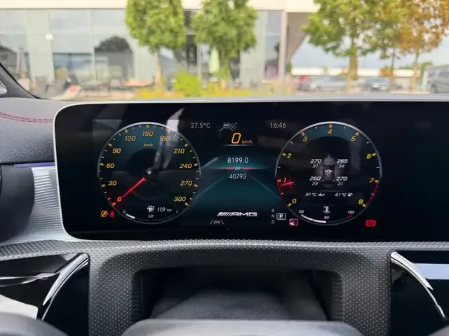 Mercedes-Benz CLA 45 AMG