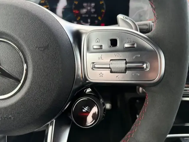 Mercedes-Benz CLA 45 AMG