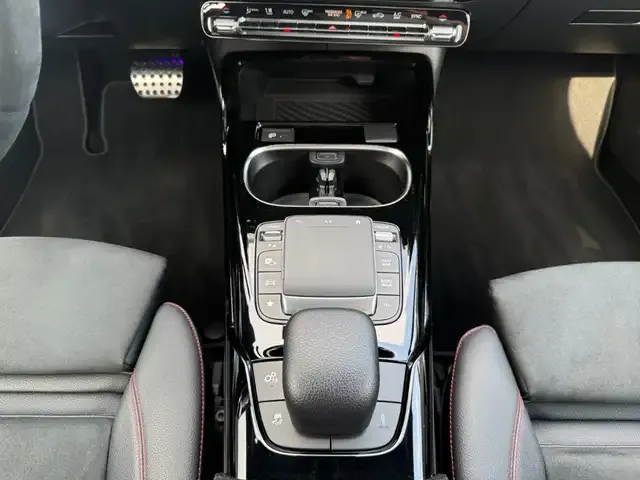 Mercedes-Benz CLA 45 AMG