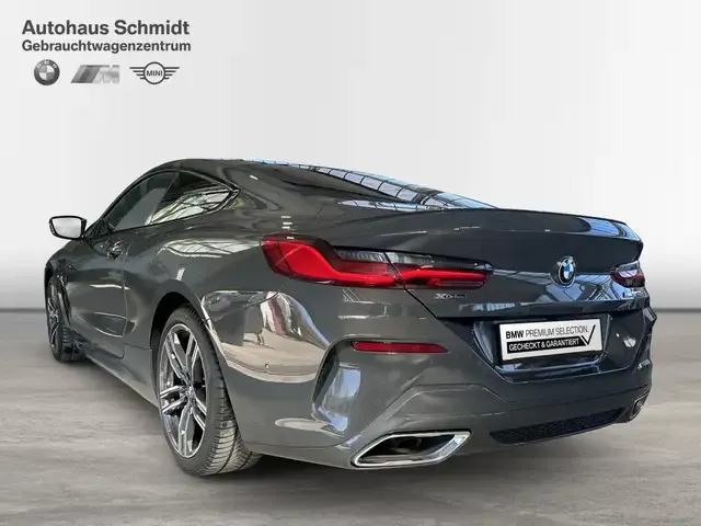 BMW M850