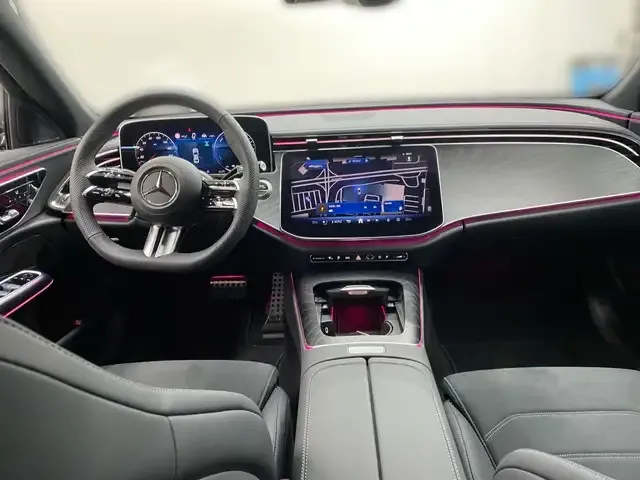Mercedes-Benz E 300