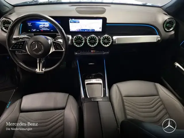 Mercedes-Benz EQB 300