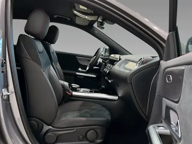 Mercedes-Benz EQA 300