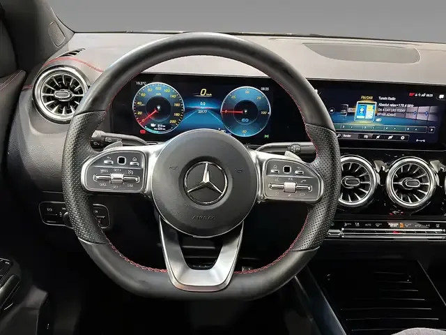Mercedes-Benz EQA 300