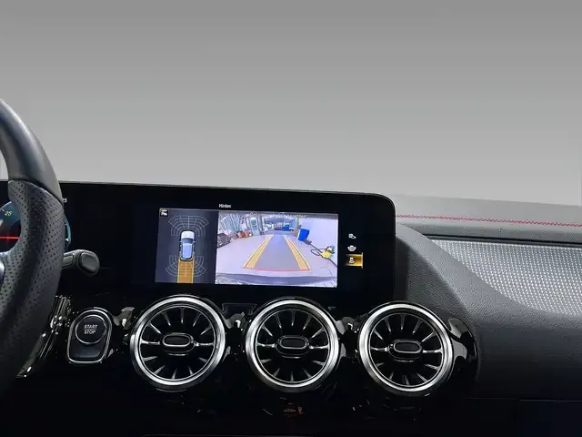 Mercedes-Benz EQA 300