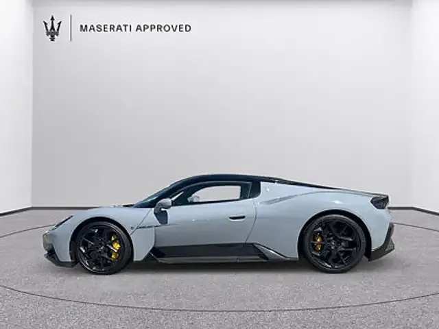 Maserati MC20