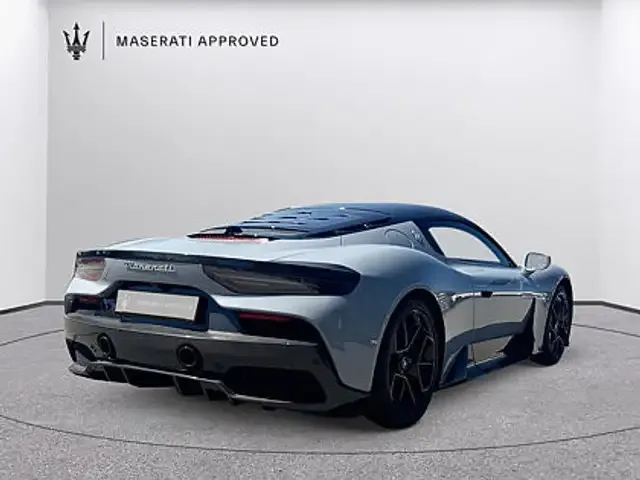 Maserati MC20