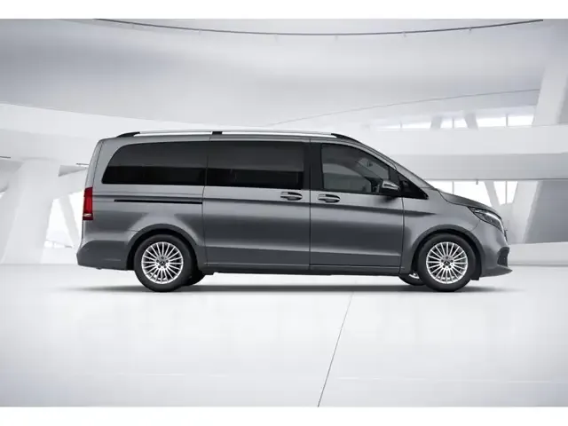 Mercedes-Benz V 220