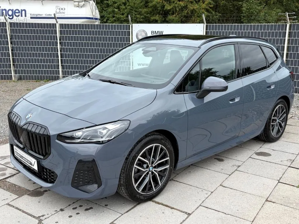 BMW 220