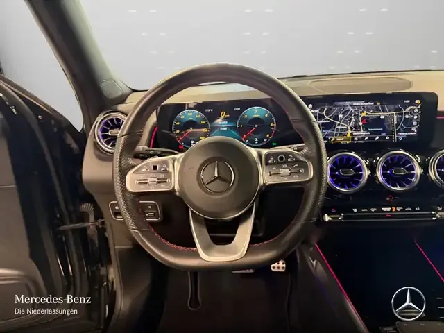 Mercedes-Benz GLB 200