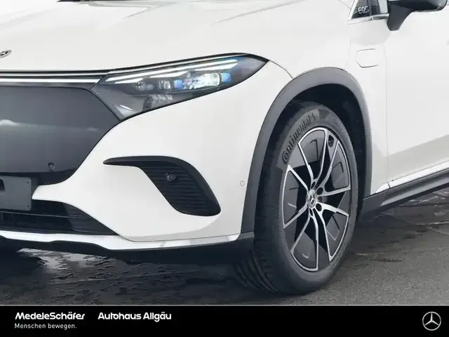 Mercedes-Benz EQS SUV