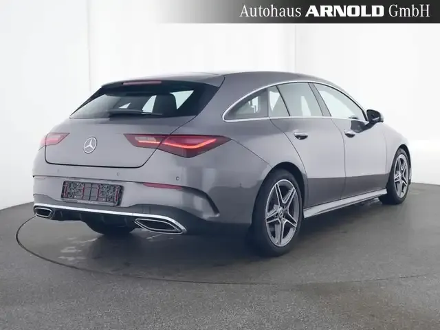 Mercedes-Benz CLA 220