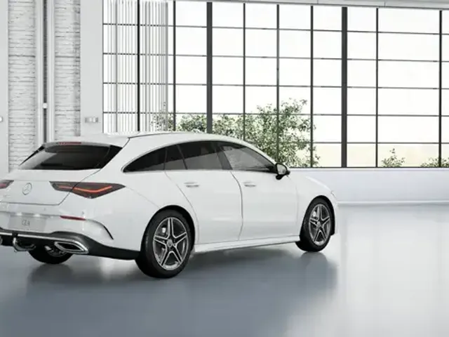 Mercedes-Benz CLA 200