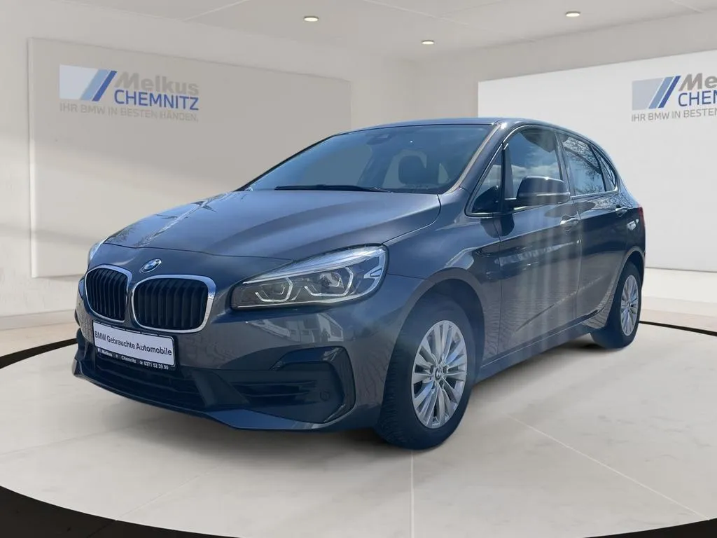BMW 218