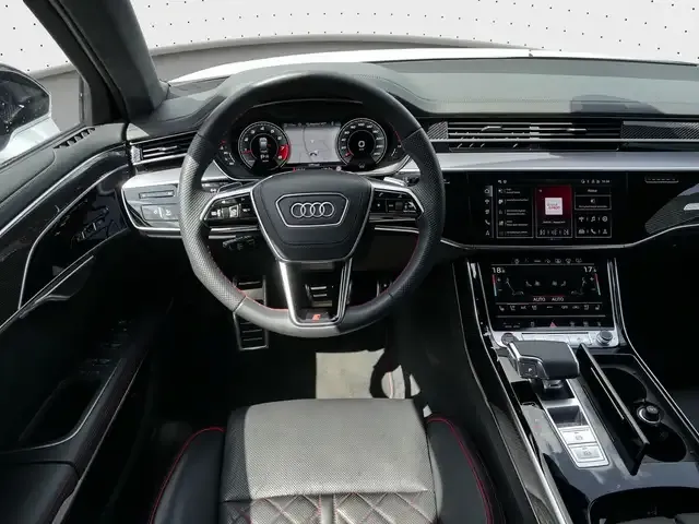 Audi S8