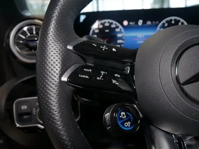 Mercedes-Benz A 35 AMG