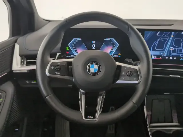 BMW 216