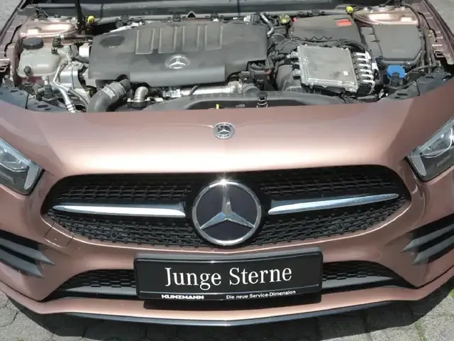 Mercedes-Benz A 200