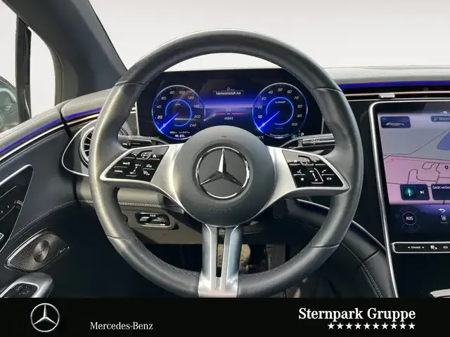 Mercedes-Benz EQE 300