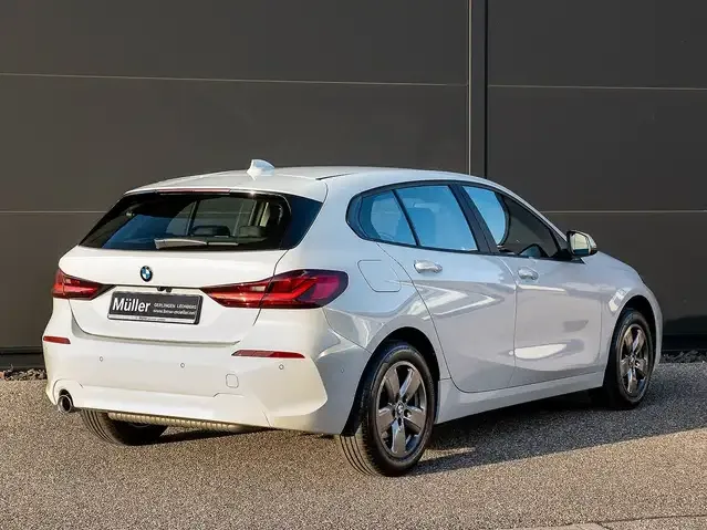 BMW 118