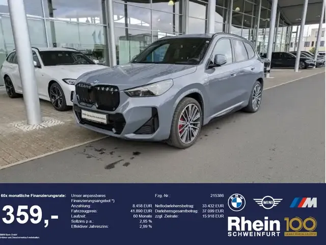 BMW iX1